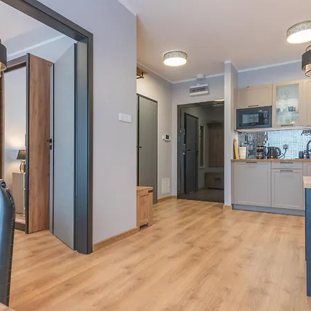 Perlowa Przystan, Sun & Snow Apartment *