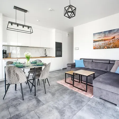 Perlowa Przystan, Sun & Snow *